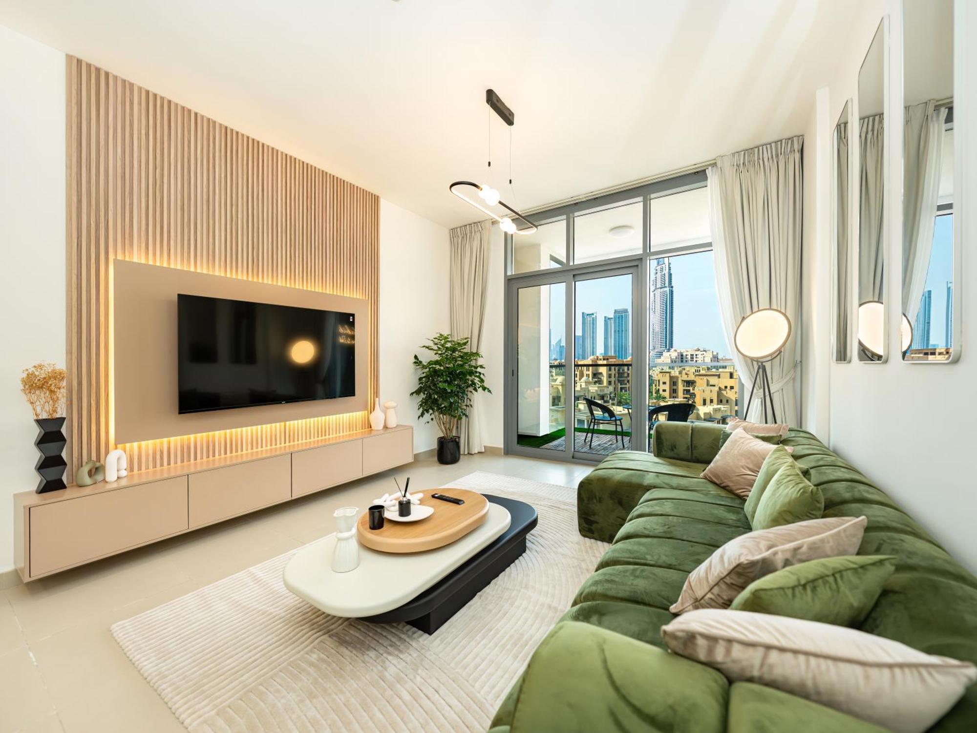 Luxury 2br With Burj View, Very Close To Mall