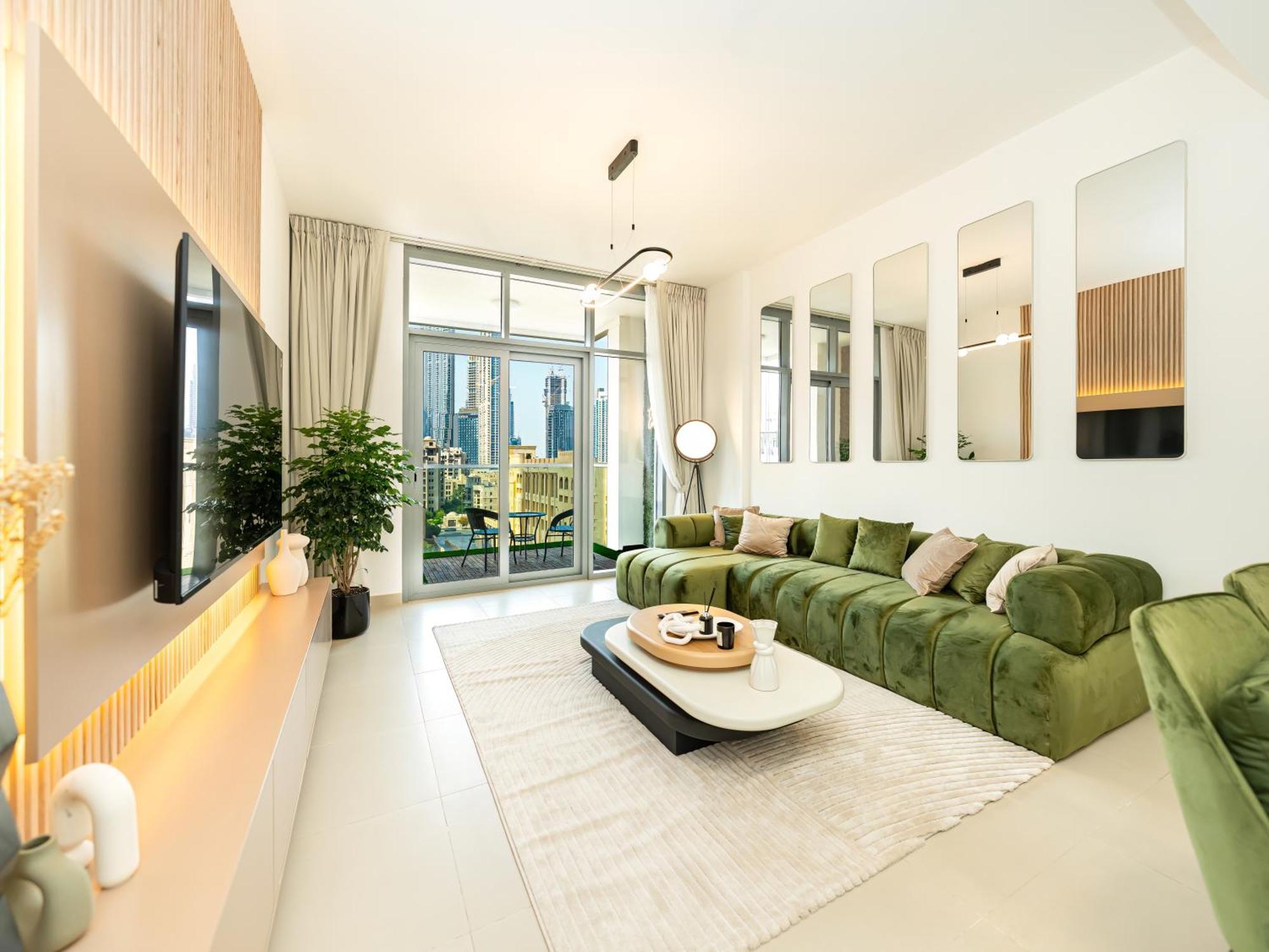 Luxury 2br With Burj View, Very Close To Mall