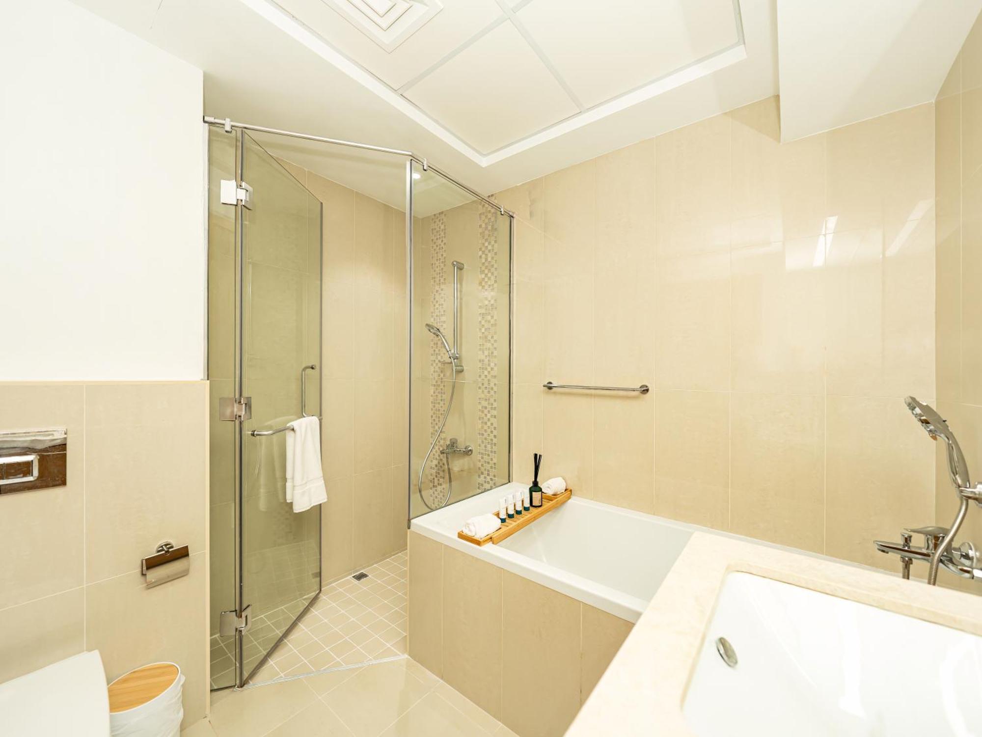 Luxury 2br With Burj View, Very Close To Mall Holiday home *