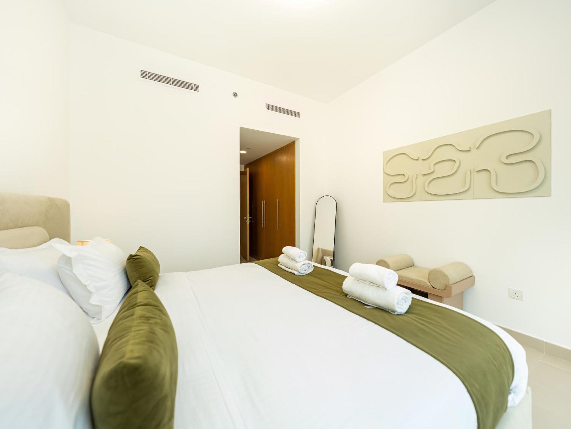 Luxury 2br With Burj View, Very Close To Mall Holiday home Dubai