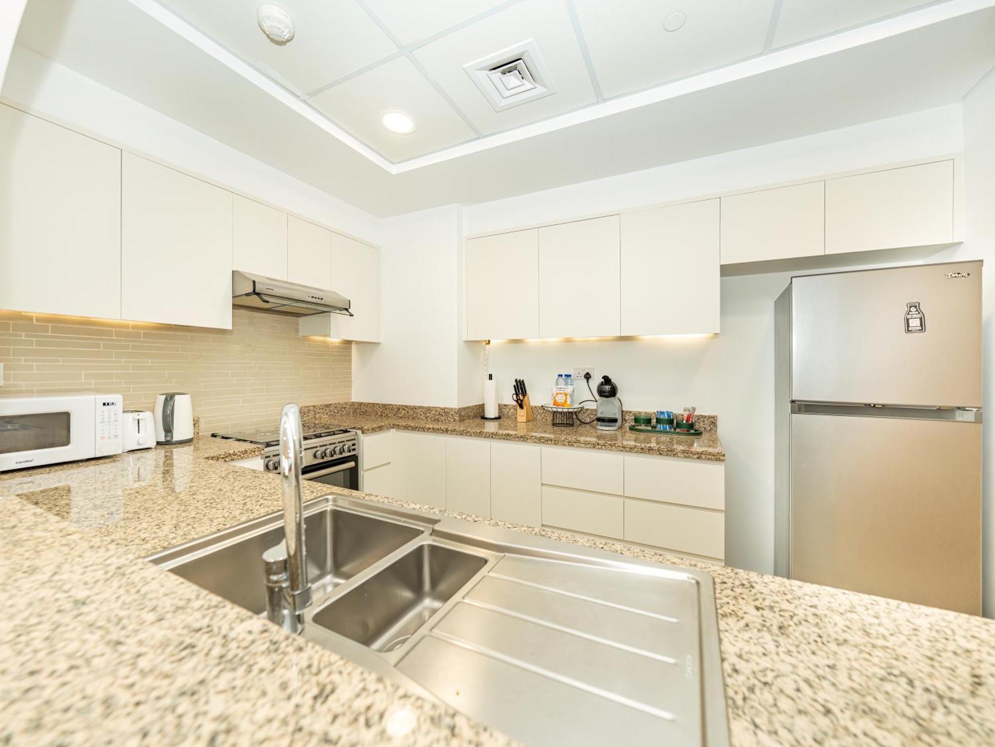Casa vacanze Luxury 2br With Burj View, Very Close To Mall *