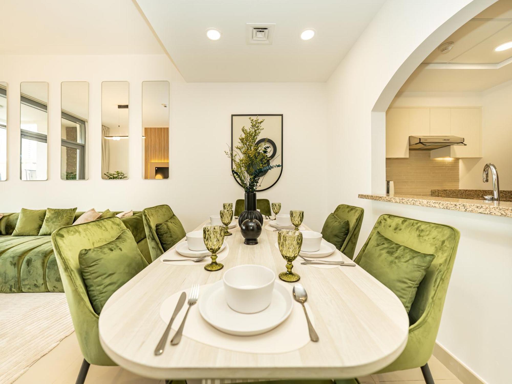 Casa vacanze Luxury 2br With Burj View, Very Close To Mall